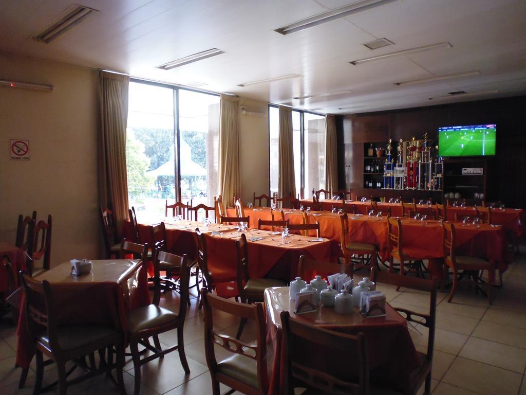 Victoria Plaza Hotel Salta Exterior photo